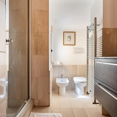 Apartment Gamberini House - Private Garden *